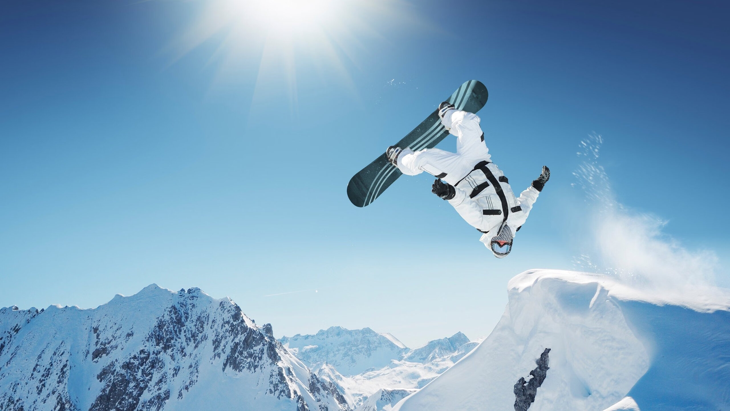 孙颖莎轻松晋级,展现统治力,孙颖莎专访视频