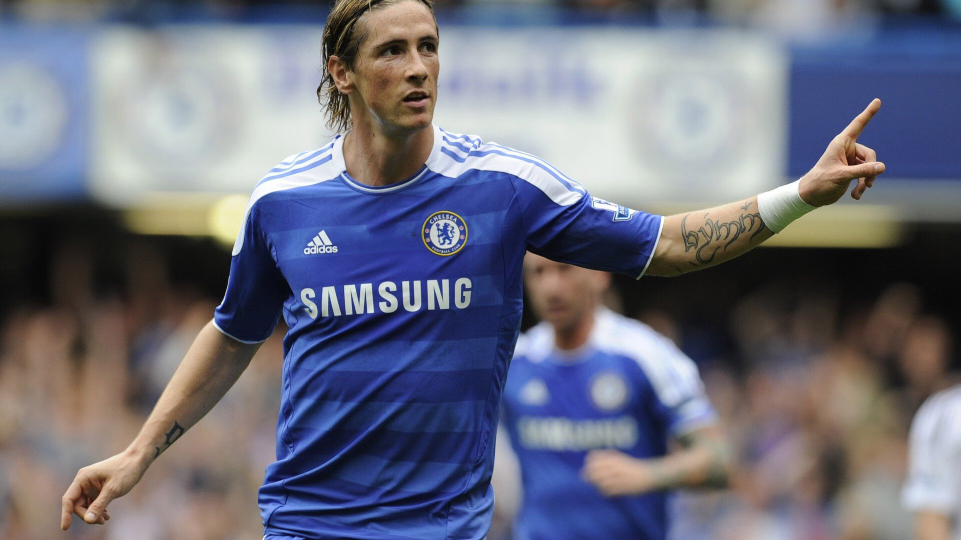 mk体育现在-田径场新增风向提示标识助力发挥，田径项目测定风速的项目是